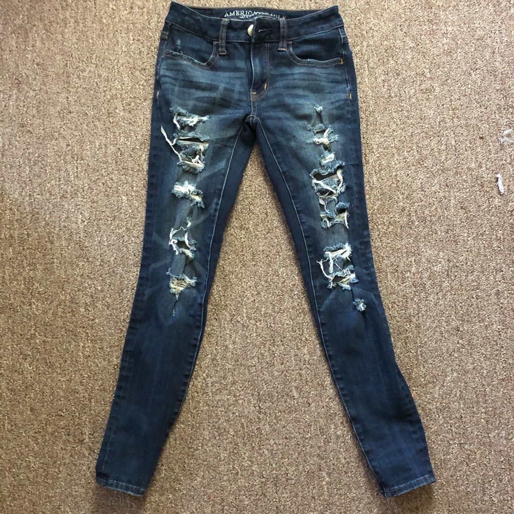 American eagle distressed jeans size 00 short